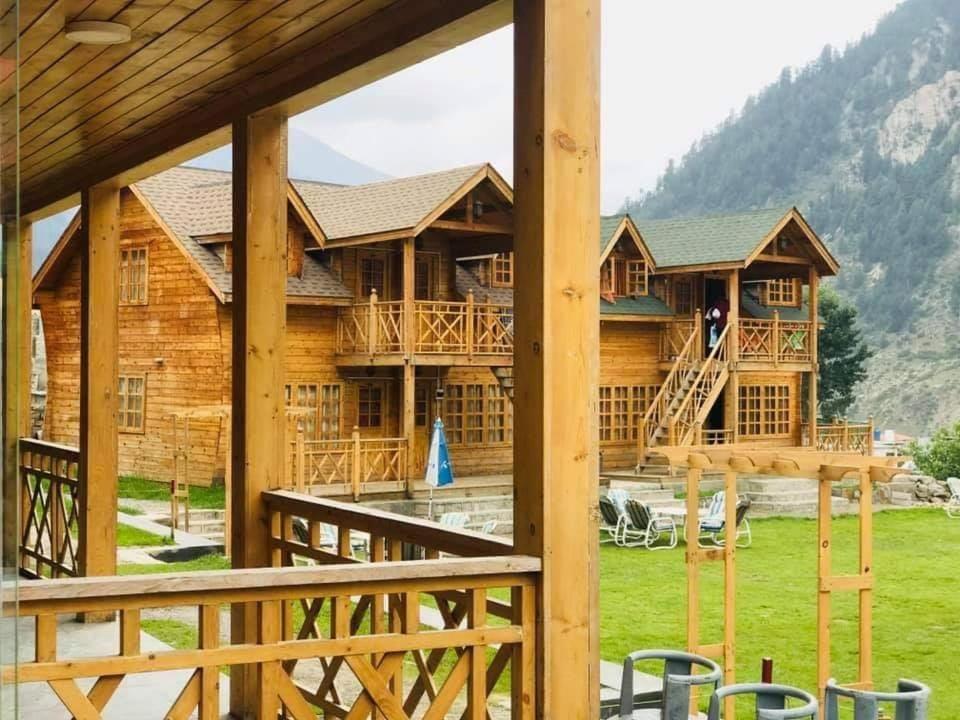 Swiss Wood Cottages Naran Zewnętrze zdjęcie