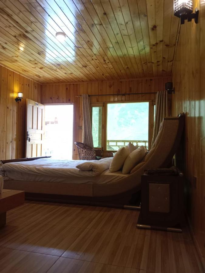 Swiss Wood Cottages Naran Zewnętrze zdjęcie